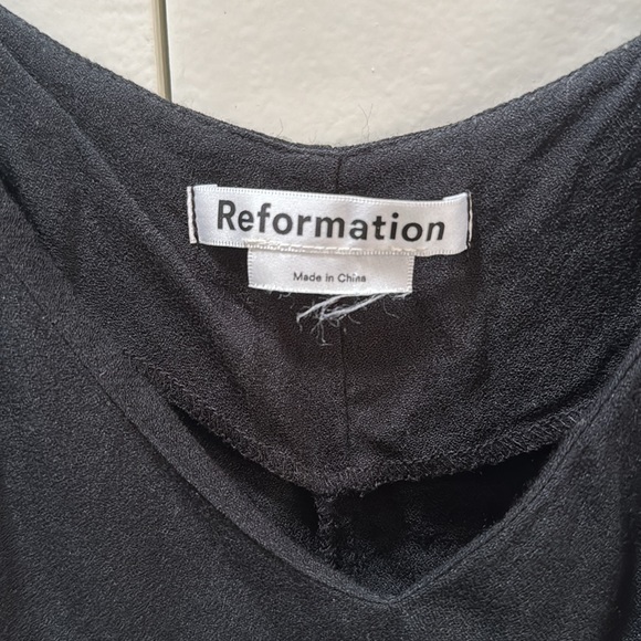 Classic Black Reformation Dress with High Slit - Picture 2 of 3